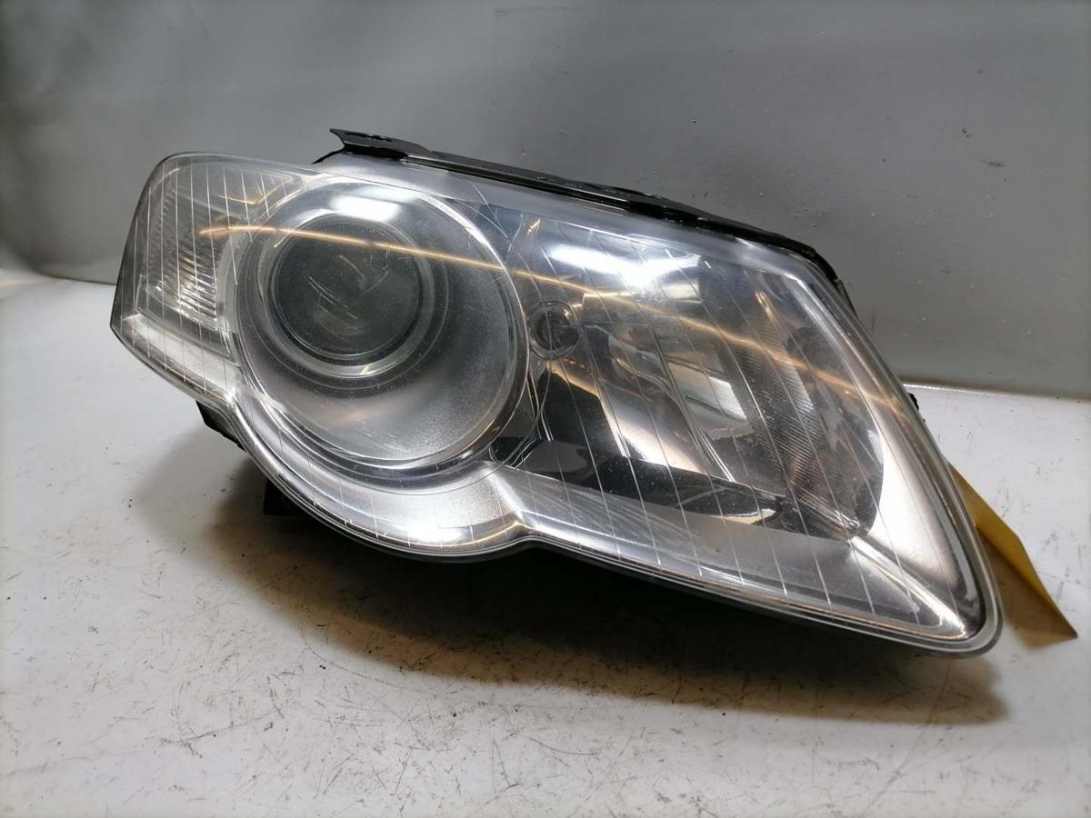 VW Passat 3C original Scheinwerfer vorn rechts Halogen Bj.2009